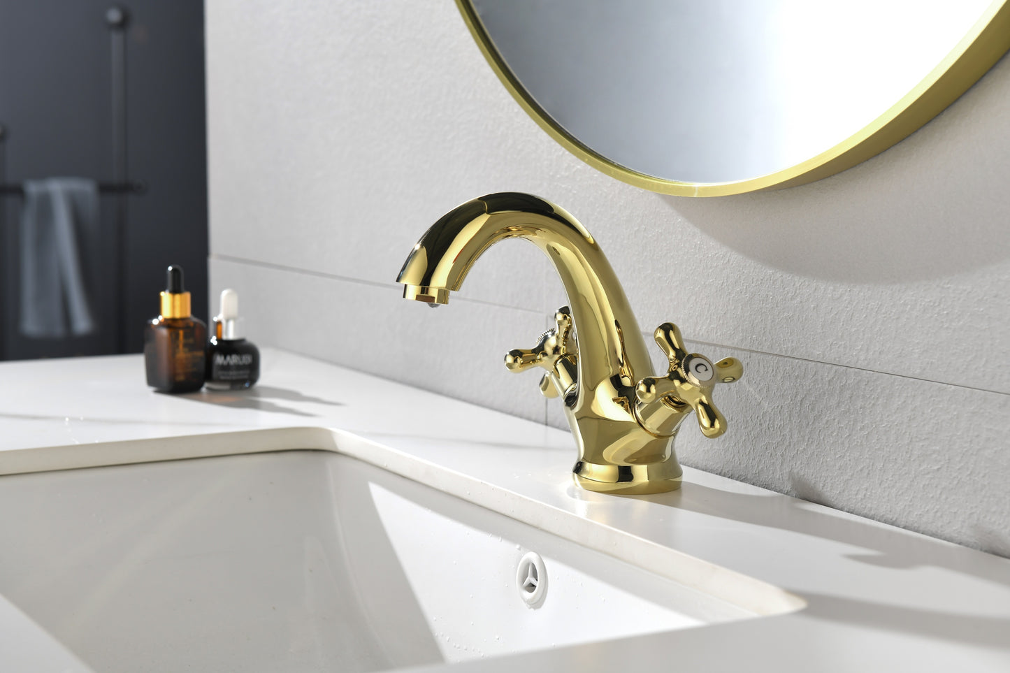 Gold Polished Bathroom Sink Faucet with Double Cross Knobs and Cover Plate