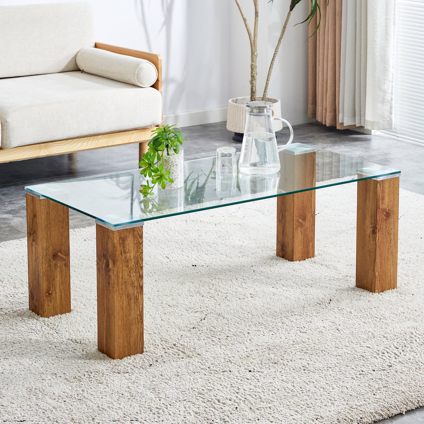 Elegant Glass Coffee Table with Durable MDF Legs - Stylish Combination of Sophistication and Strength