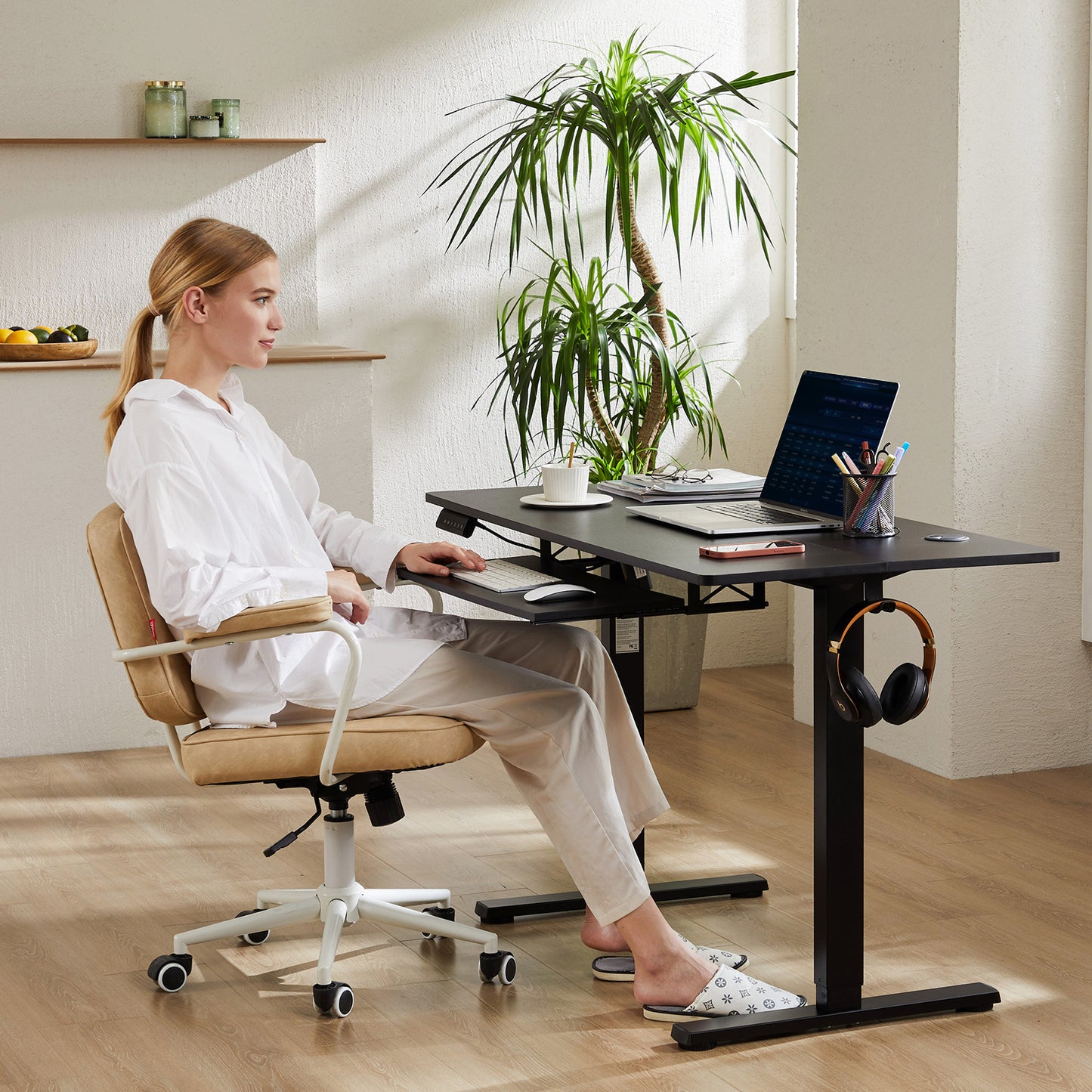 Large Ergonomic Electric Standing Desk with Keyboard Tray for Home Office