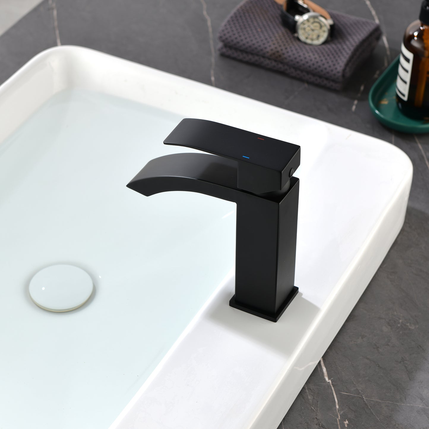 Elegant Matte Black Bathroom Faucet