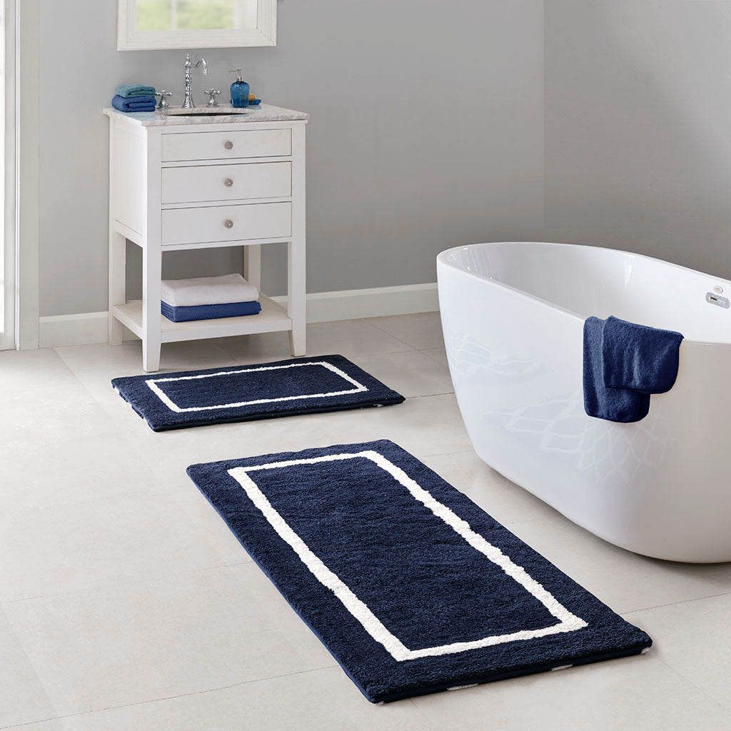 Refined Microfiber Bath Rug with Dual Geometric Design