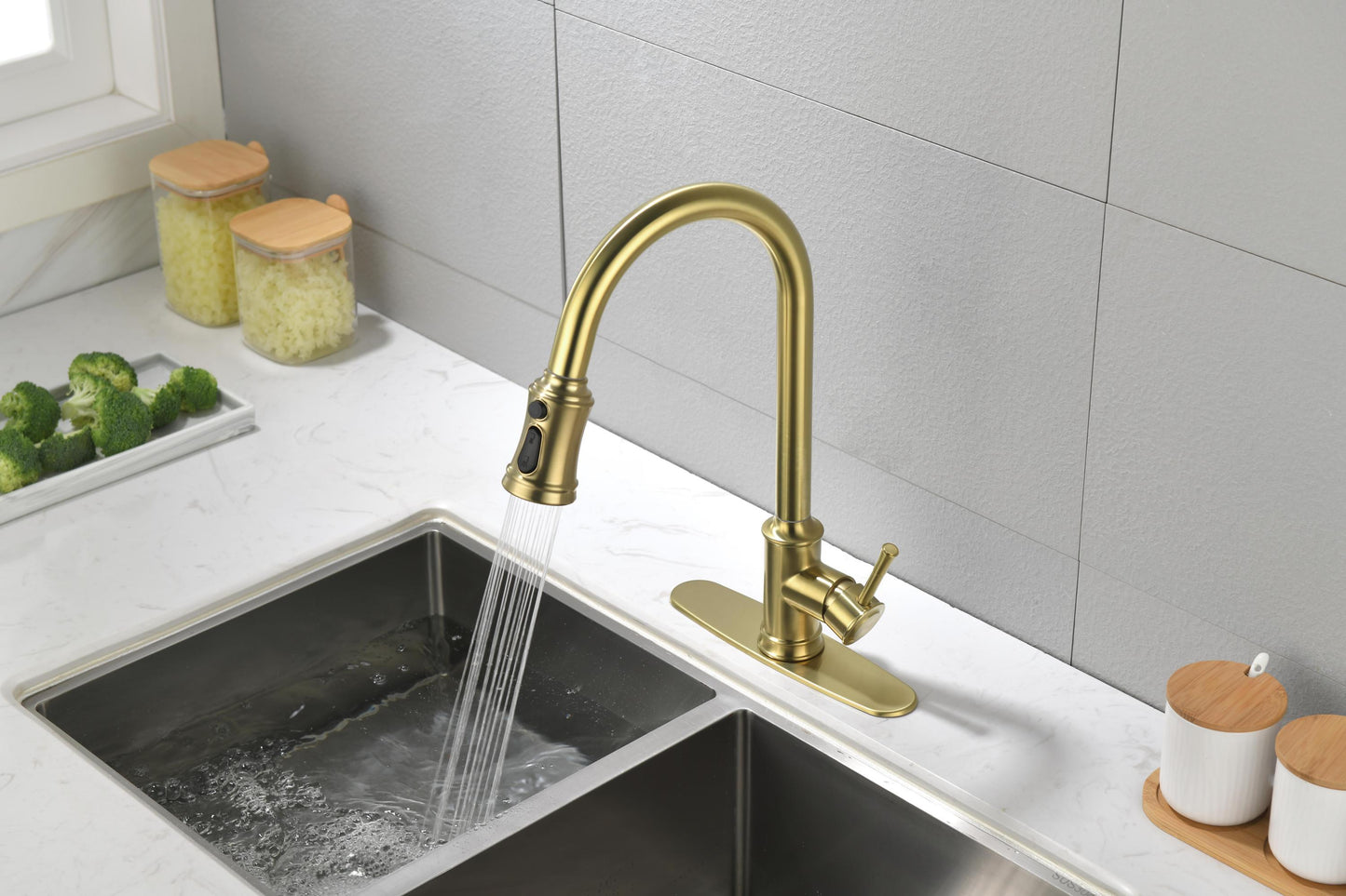 Touch Kitchen Faucet with Pull Down Sprayer