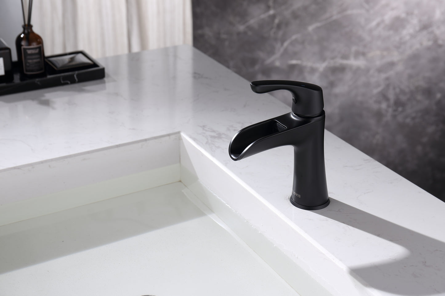 Modern Matte Black Bathroom Faucet