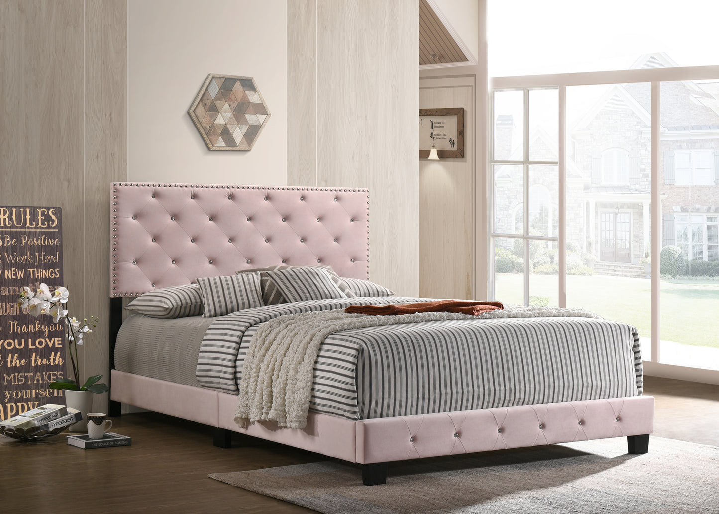 Suffolk G1406-QB-UP Queen Bed , PINK