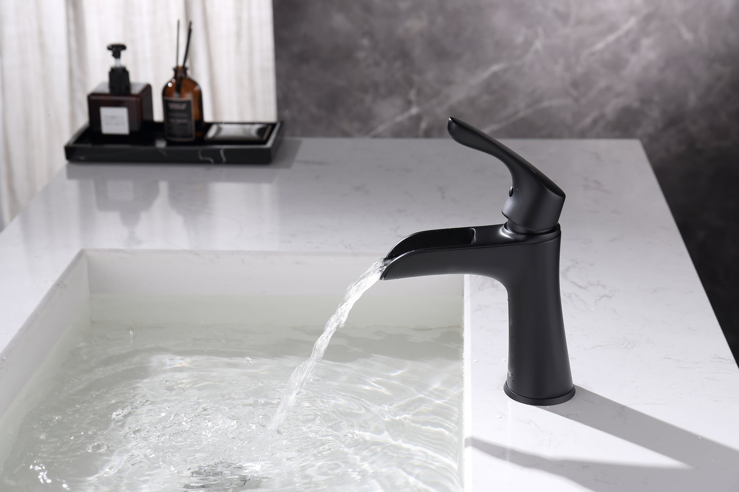 Modern Matte Black Bathroom Faucet