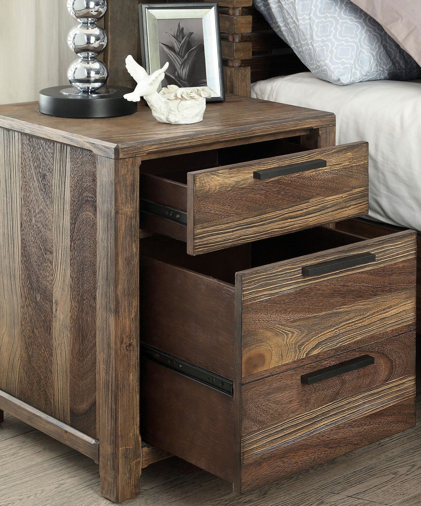 1pc Nightstand Only Transitional Rustic Natural Tone Solid wood Felt Lined Drawers Metal Handles Black Bar Pull Bedroom Furniture