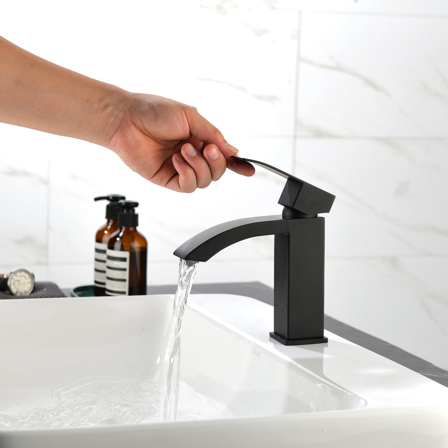 Elegant Matte Black Bathroom Faucet