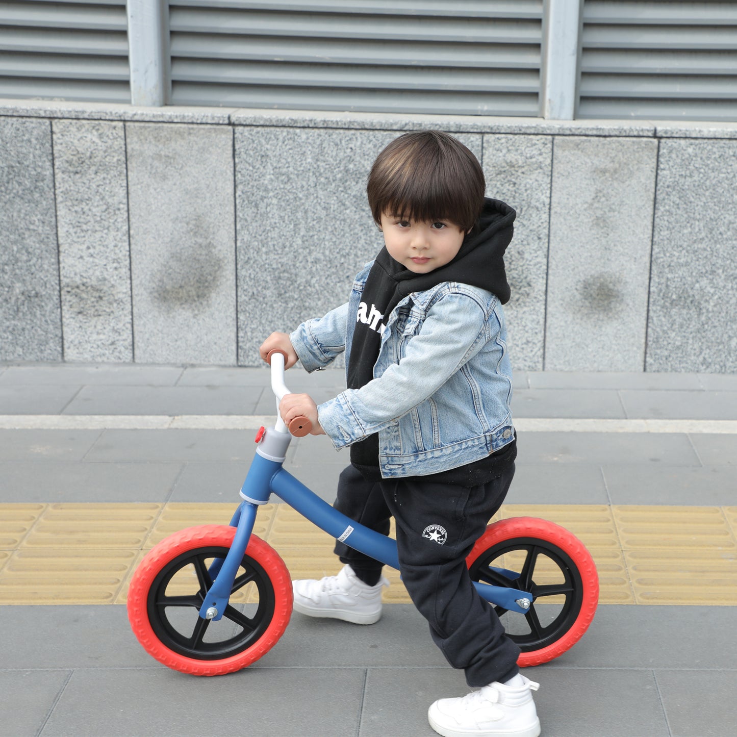 11-inch Adjustable Height Kids Balance Bike with Professional Tyres for 2-6 Year Olds