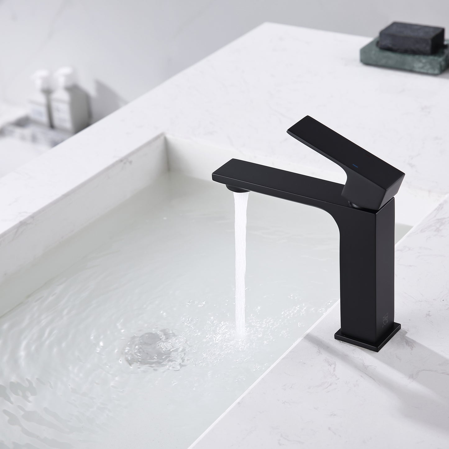 Elegant Matte Black Bathroom Faucet with Single Handle and Pop-Up Drain