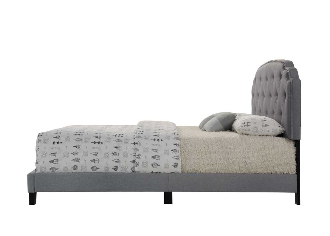 Tradilla Queen Bed in Gray Fabric 26370Q