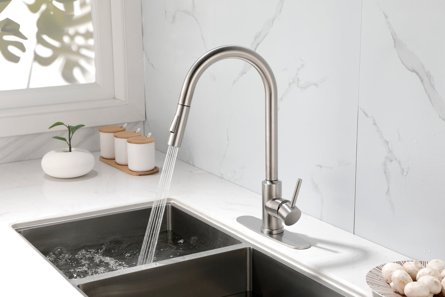 Touch Kitchen Faucet with Pull Down Sprayer