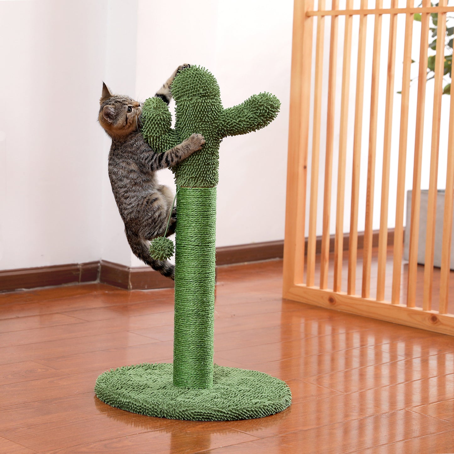 Cactus Cat Scratching Post with Natural Sisal Ropes, Interactive Ball, Cat Scratcher for Cats and Kittens Green