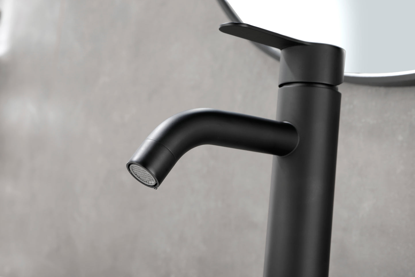 Modern Matte Black Bathroom Sink Faucet with Single Handle