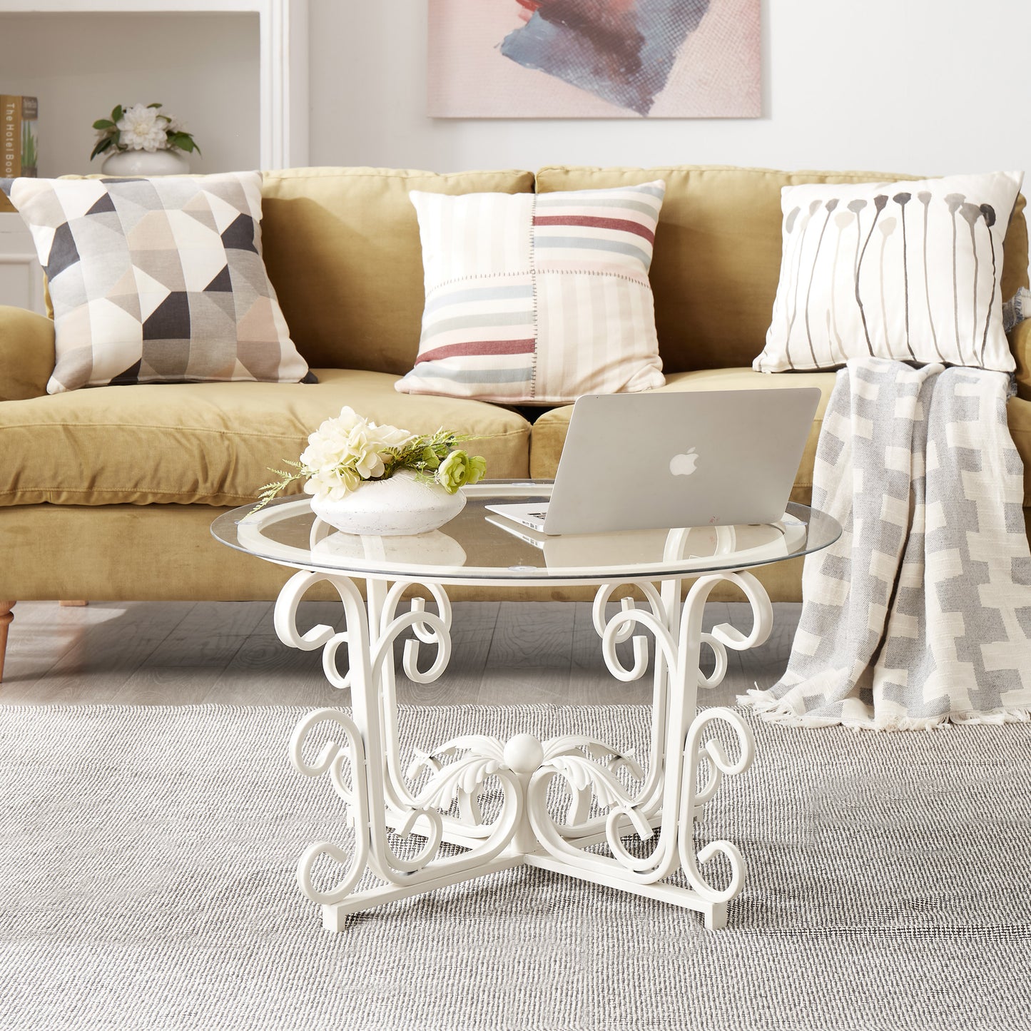 Elegant Glass Coffee Table with Leaf-Shaped Iron Base and Tempered Glass Top for Leisure Spaces (White)