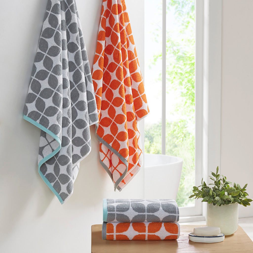 Jacquard Geometric Print Bath Towel Set with Dobby Border