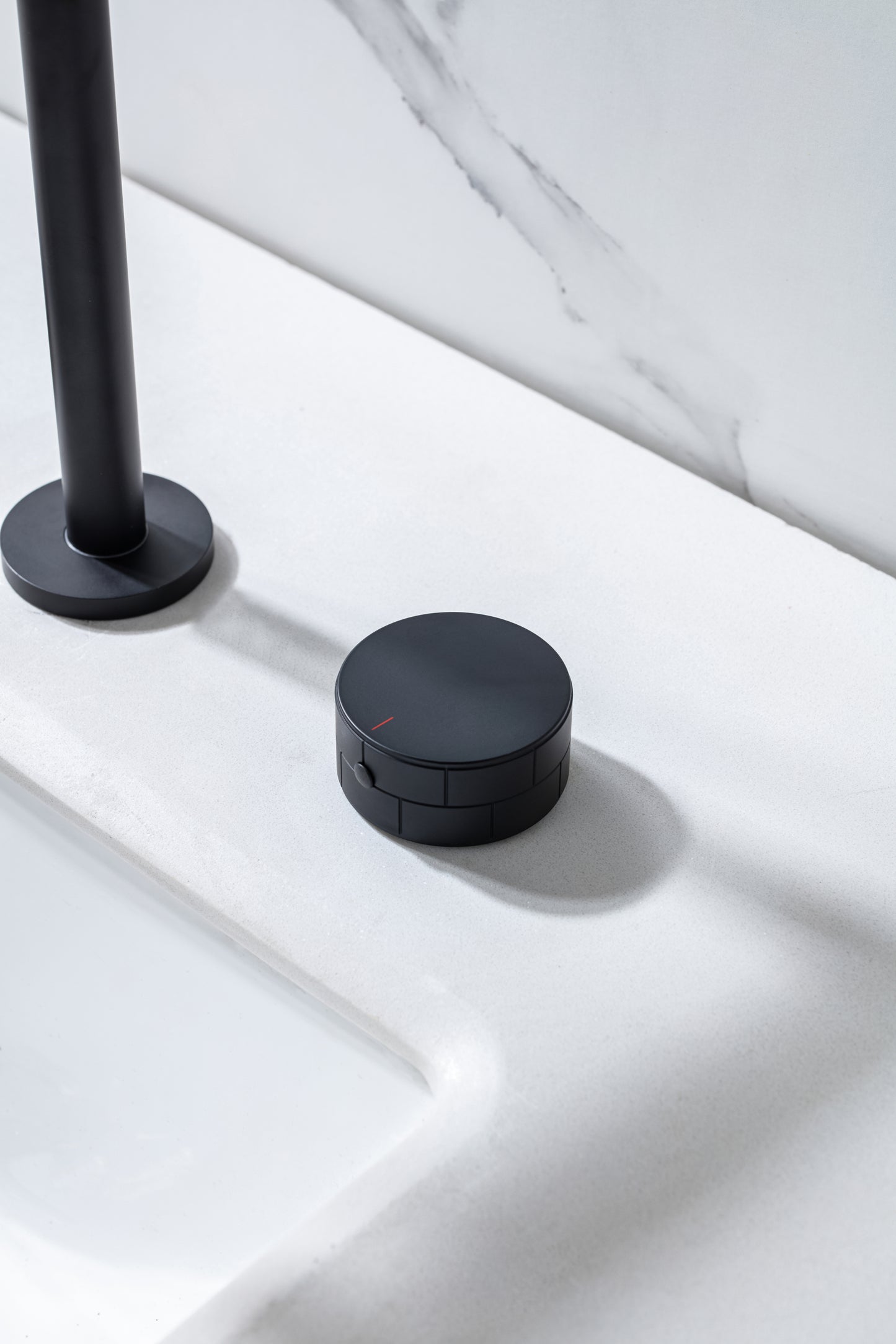 Modern Matte Black Bathroom Faucet