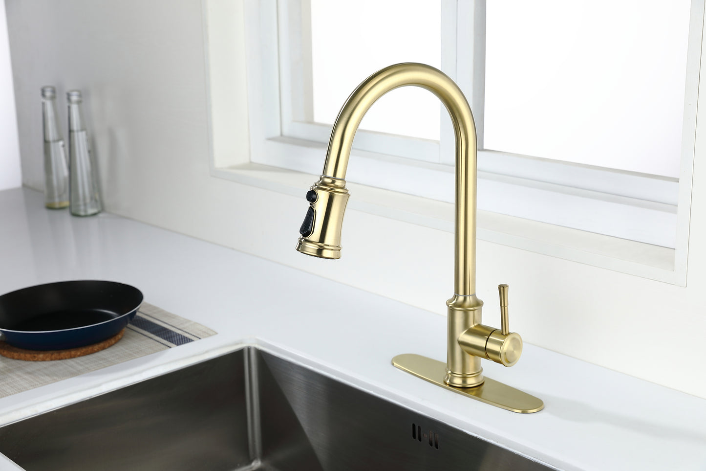 Touch Kitchen Faucet with Pull Down Sprayer