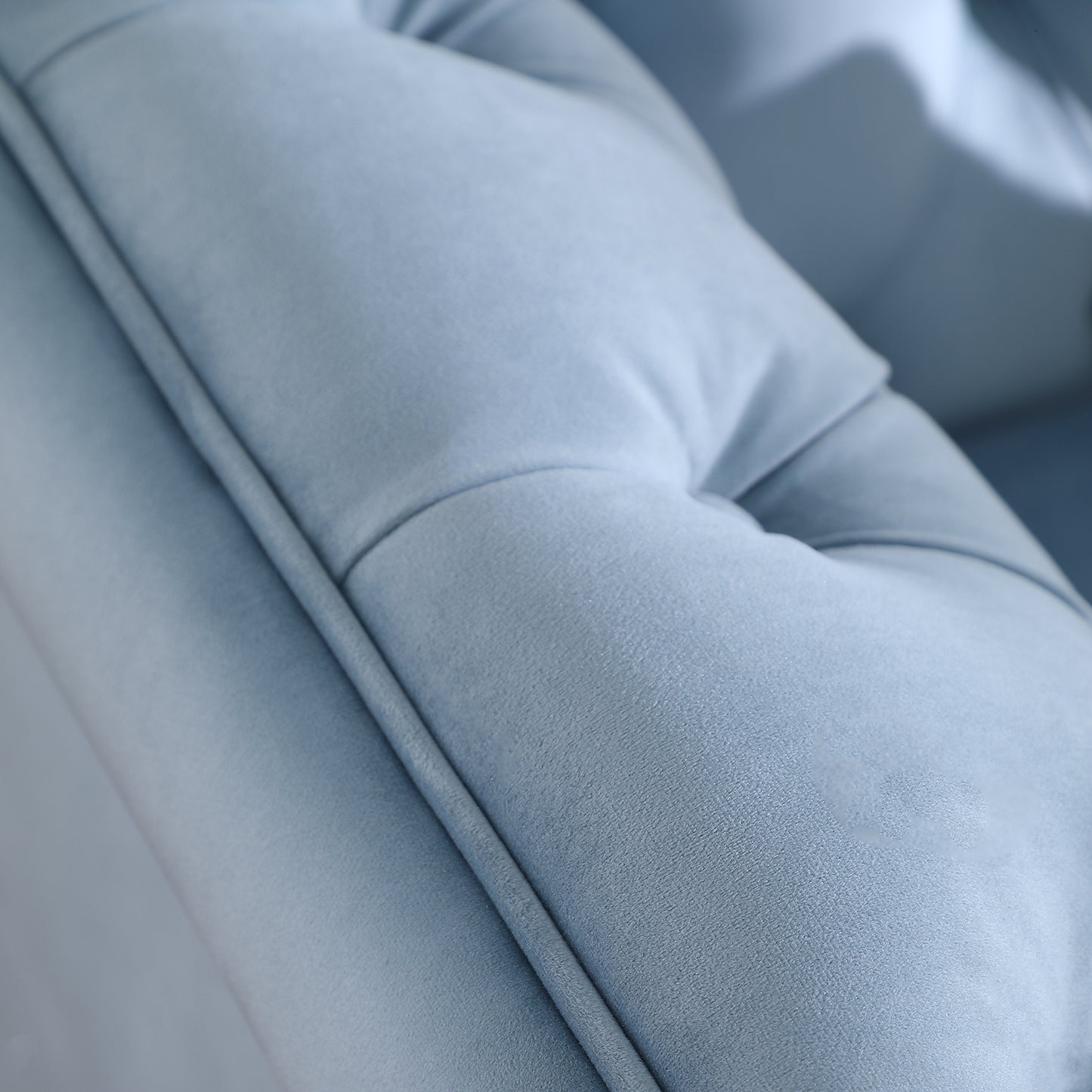 Chesterfield sofa ,Stanford sofa ,  high quality Chesterfield sofa ,Teal blue , tufted and wrinkled fabric  sofa;contemporary Stanford sofa .loverseater; tufted sofa with scroll  arm and scroll back