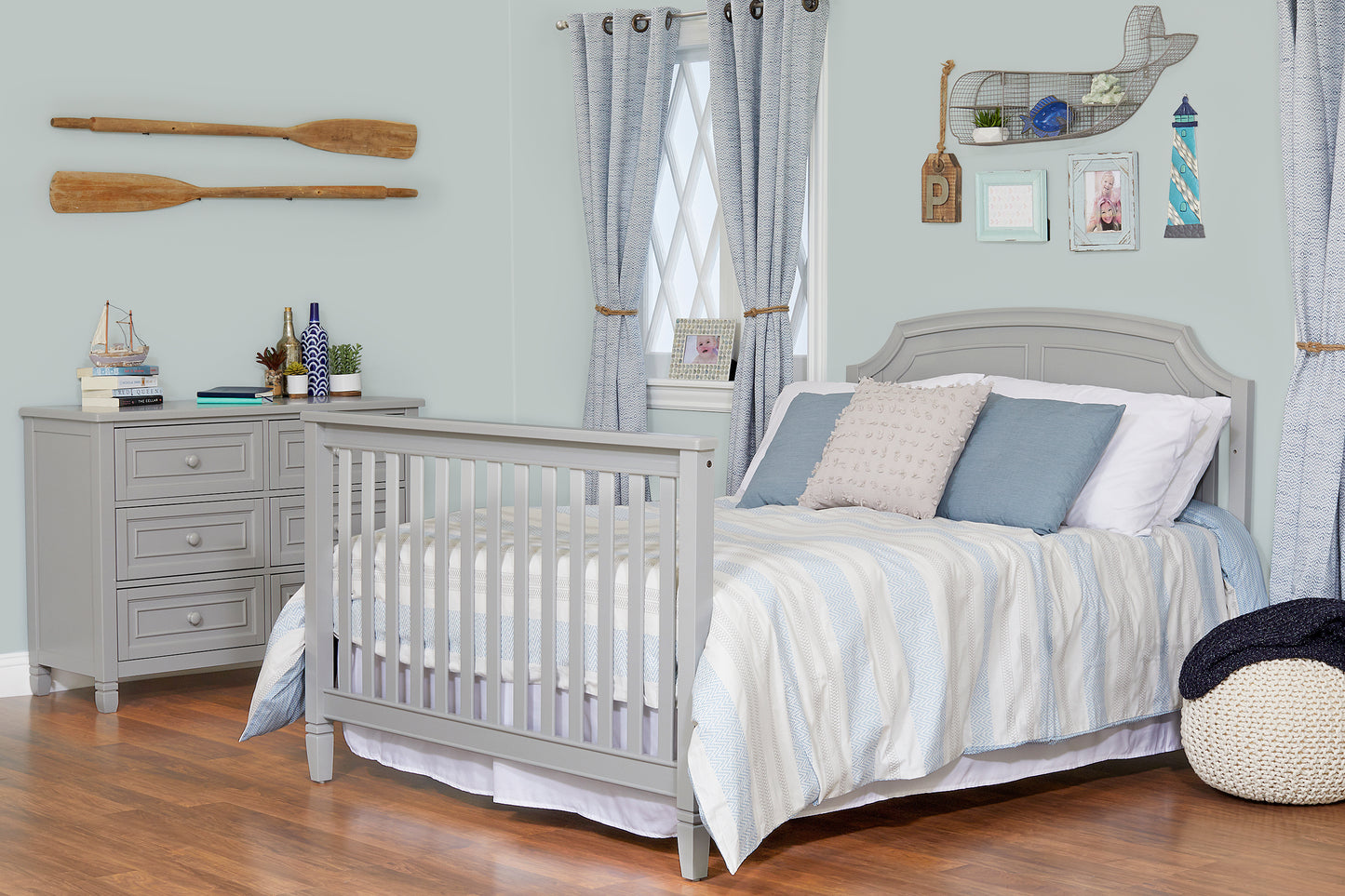 Alice 4-in-1 Convertible Crib Gray