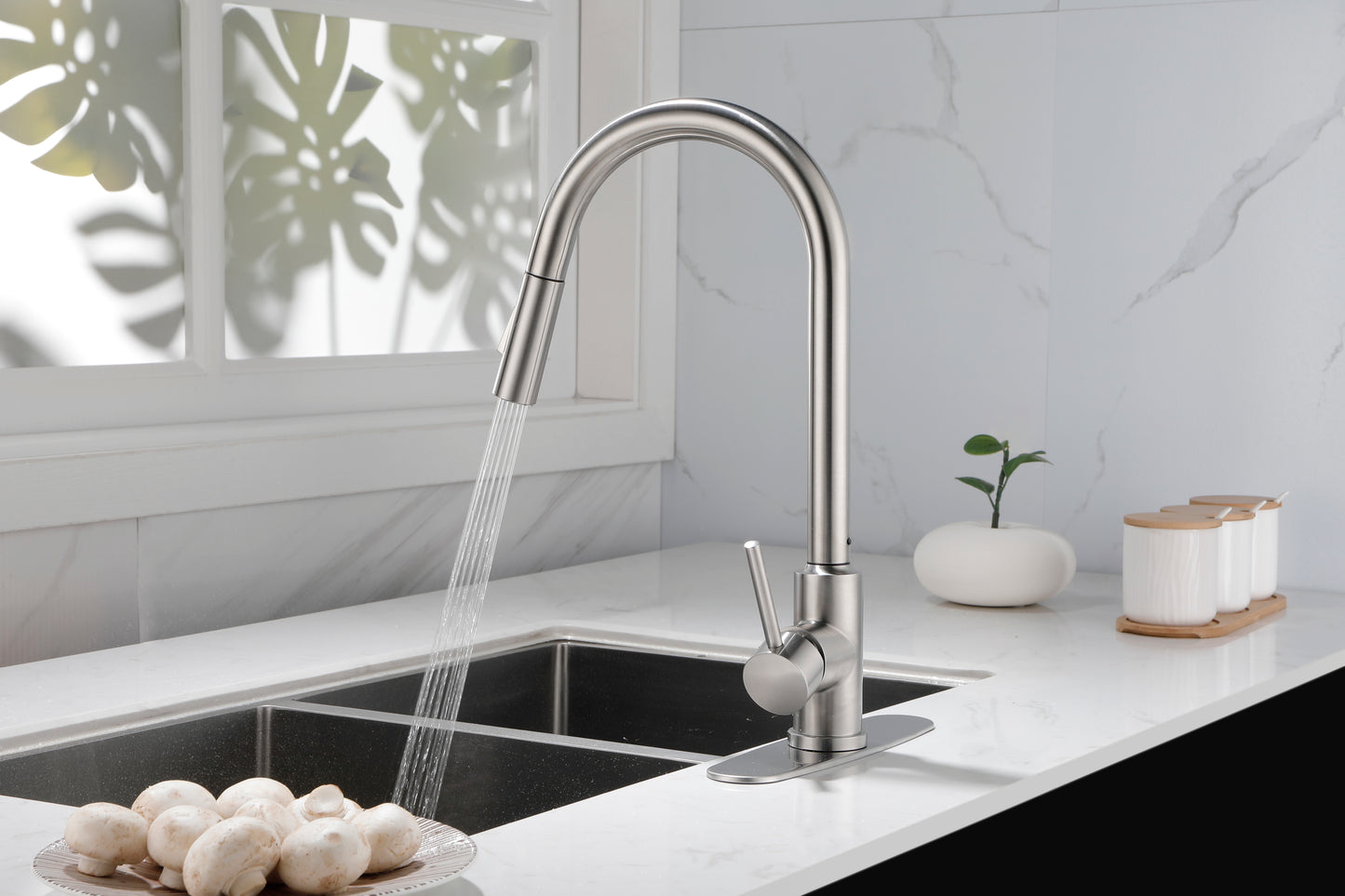 Touch Kitchen Faucet with Pull Down Sprayer