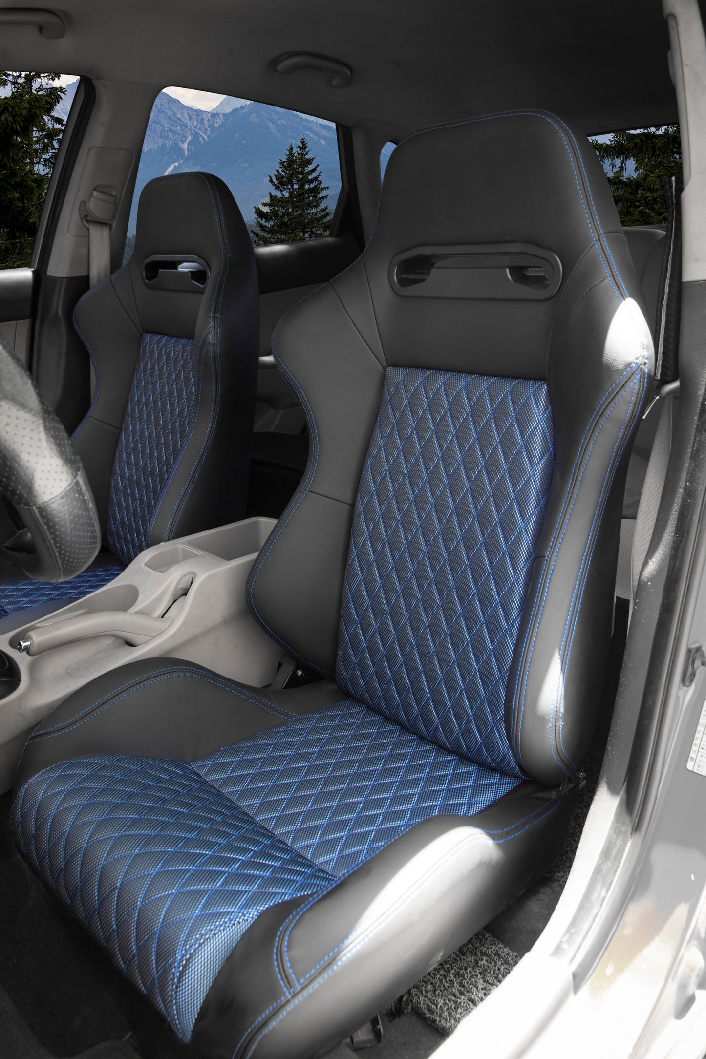 Race-Ready Performance Car Seat