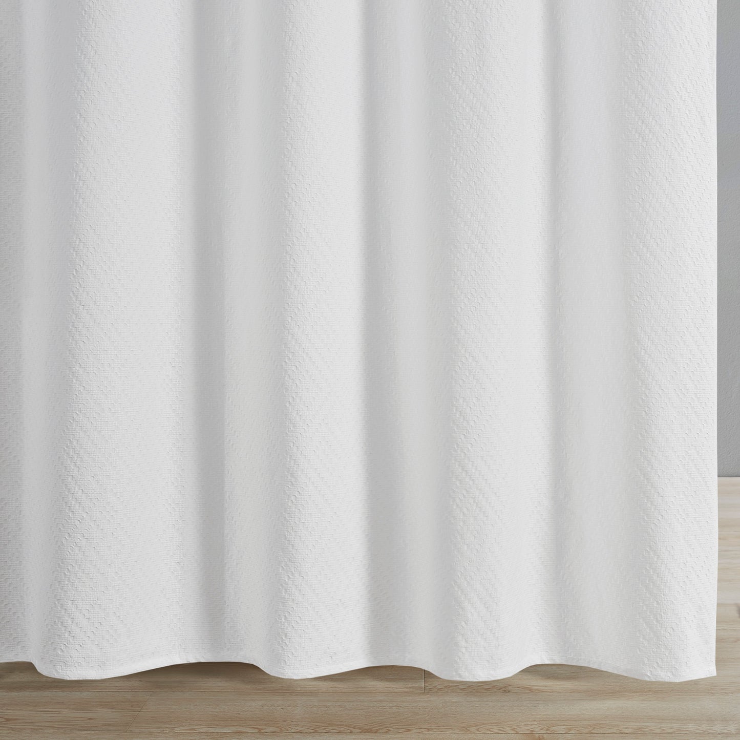 Luxurious Quilted Cotton Bath Curtain