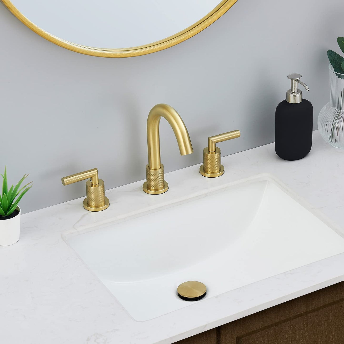 Luxury Brushed Gold Bathroom Faucet with Double Handle Configuration