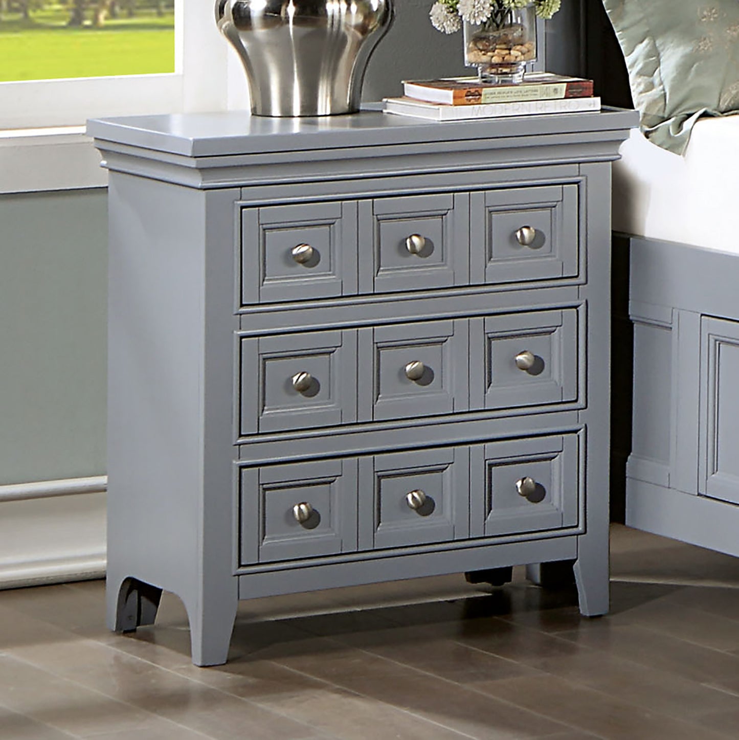 Transitional Style Gray Color Solid wood 1pc Nightstand Only Bedroom Furniture Bedside Table Round Knobs 3-Drawers Nightstand