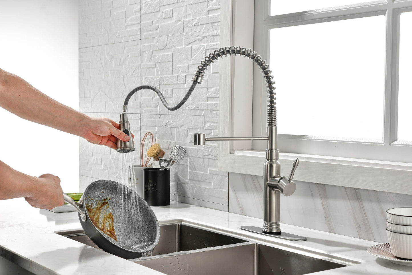 Touch Kitchen Faucet with Pull Down Sprayer