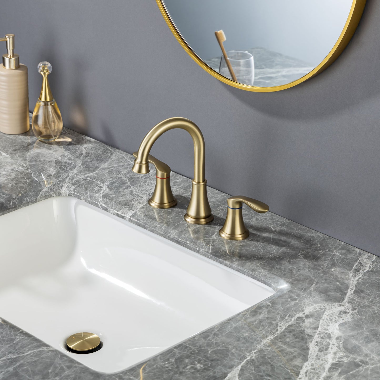 Elegant Gold Bathroom Faucet Set with Dual Handles