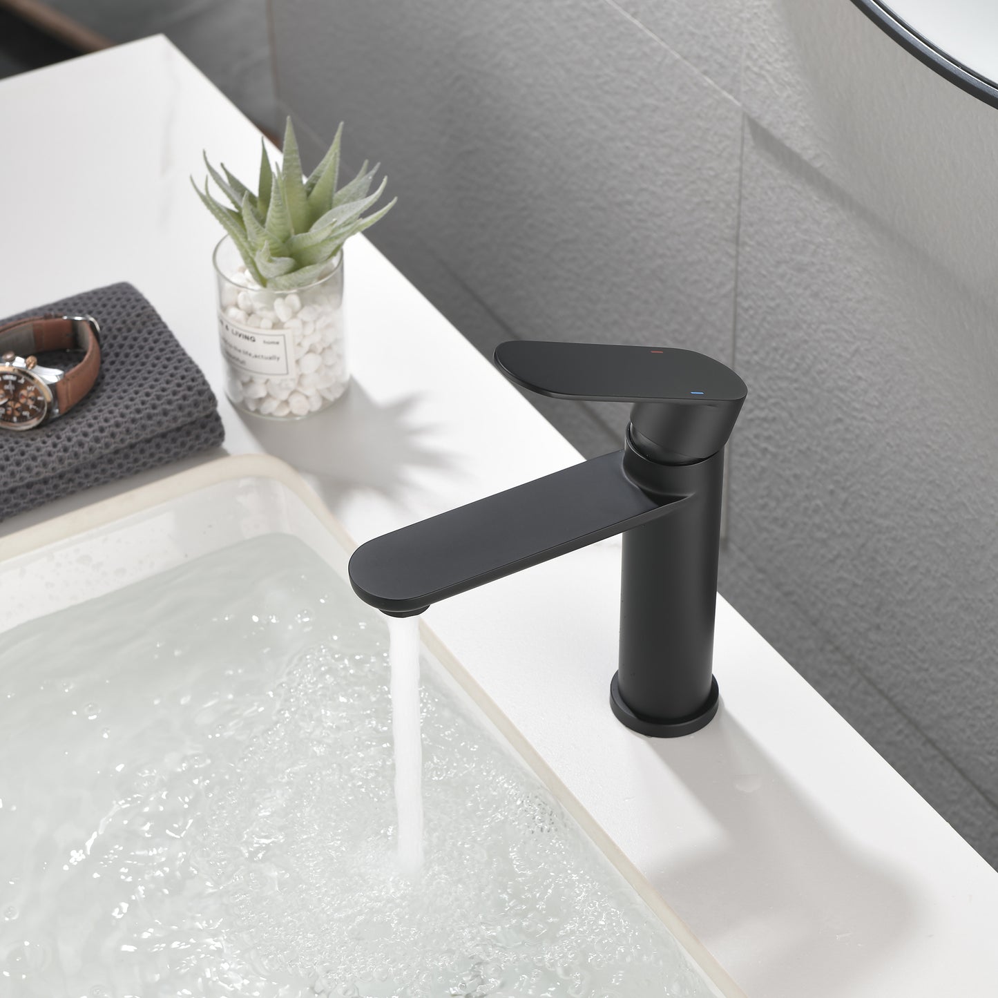 Modern Black Brass Single Hole Bathroom Faucet