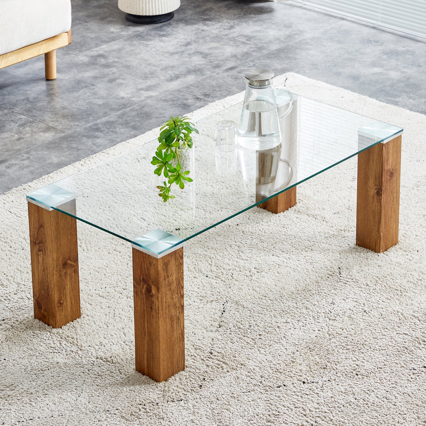 Elegant Glass Coffee Table with Durable MDF Legs - Stylish Combination of Sophistication and Strength