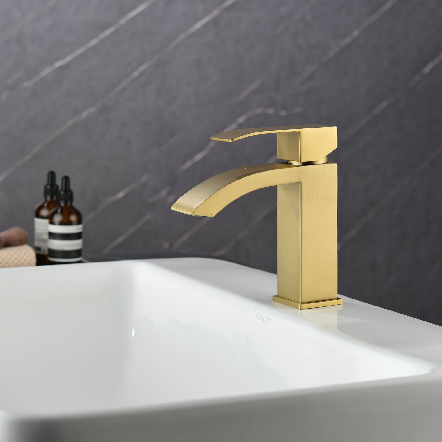 Modern Oasis Single Hole Bathroom Faucet