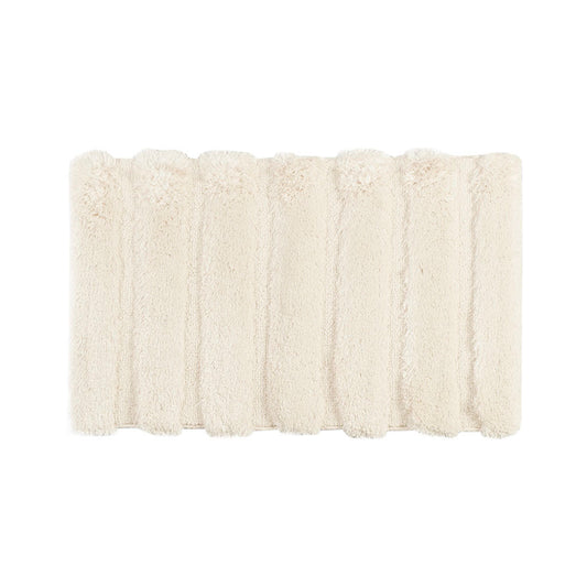 Elegant Tufted Pearl Bathroom Rug with Shabby Chic Touch